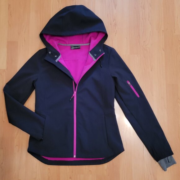 Mondetta Jackets & Blazers - Women's Mondetta Black Fitted Soft Shell Hooded Athletic Jacket Coat - M